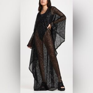 Good American Black Crochet Sequin Caftan Stylish Vacation Resort